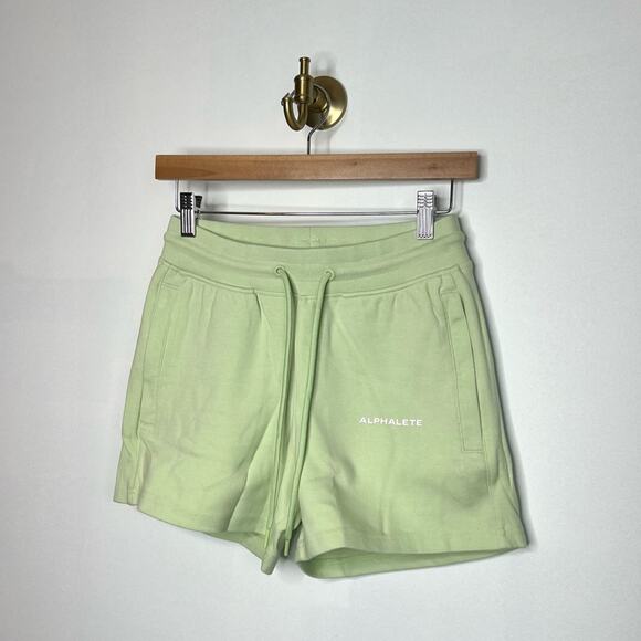 Alphalete Essential Core Short Light Green Frozen Spring - Picture 1 of 4